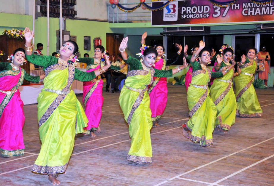 The artistes perform dance during the opening ceremony of the Southeast Bank 37th National Table Tennis Championship at Shaheed Tajuddin Ahamed Indoor Stadium on Tuesday.