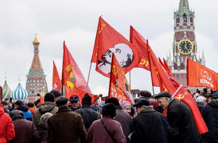 Russian Communist supporters have already held rallies in Red Square in Moscow to celebrate the 100th anniversary of the Bolshevik Revolution