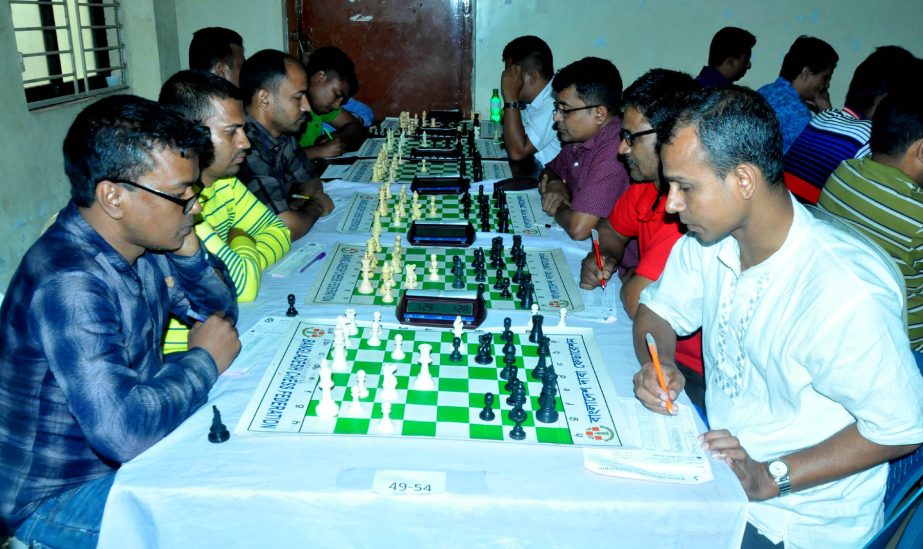 A scene from the Saif Powertec National B Chess Championship-2017 at the Chess Federation hall-room in 2nd floor of National Sports Council on Thursday.