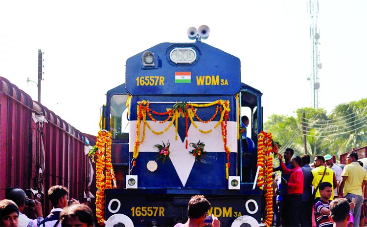 Rail communication between Kolkata-Benapole-Khulna route being started at last just after launching of train communication through video conferences between the two countries on Thursday.