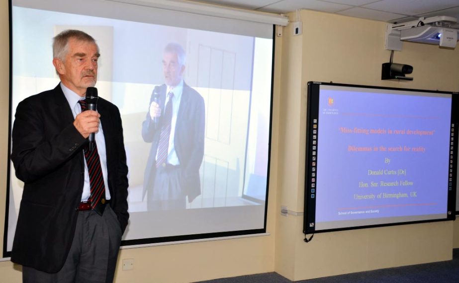 Dr Donald Curtis, Senior Research Fellow of Birmingham University, UK speaks at a seminar organized by Dr Wazed Research and Training Institute of Begum Rokeya University, Rangpur on Thursday.