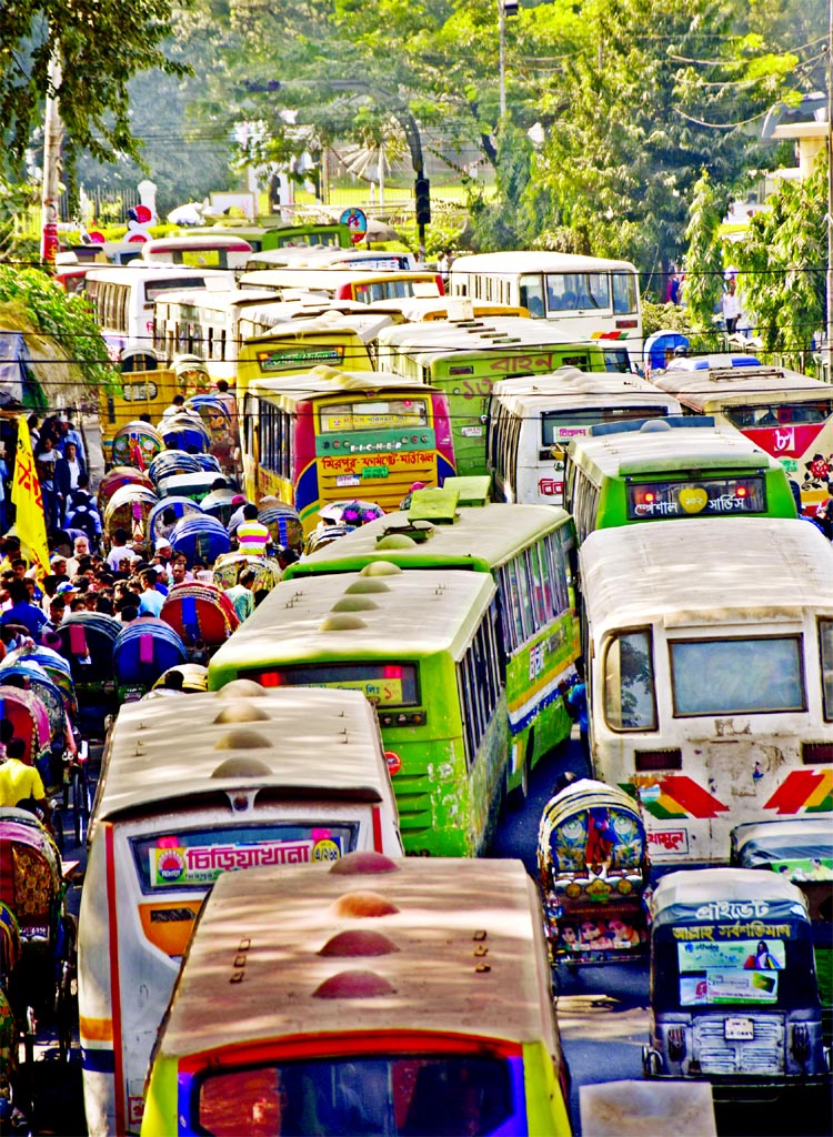 The city witnessed severe traffic jam at different strategic points almost whole day on Sunday whereas dwellers faced an obnoxious situation as many of the inter-city transports were reportedly kept in the garages keeping their engines shut.