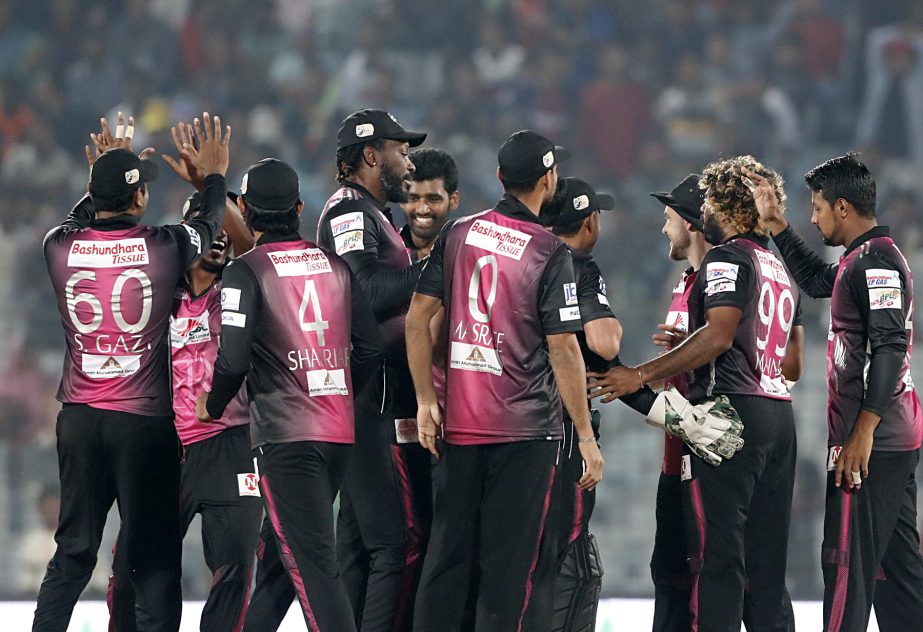 Cricketers of Rangpur Riders celebrate after dismissal of Brendon McCullum of Chittagong Vikings during their match of the AKS Bangladesh Premier League (BPL) Twenty20 Cricket at the Zahur Ahmed Chowdhury Stadium in Chittagong on Saturday.