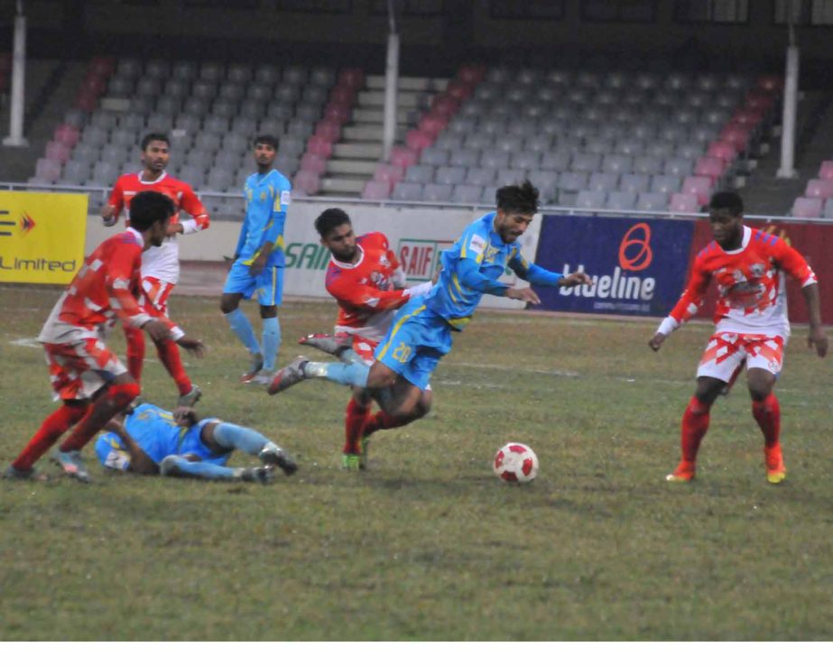 An action from the match of the Saif Power Battery Bangladesh Premier League Football between Dhaka Abahani Limited and Sheikh Russel Krira Chakra at the Bangabandhu National Stadium on Saturday. Dhaka Abahani Limited won the match 1-0.