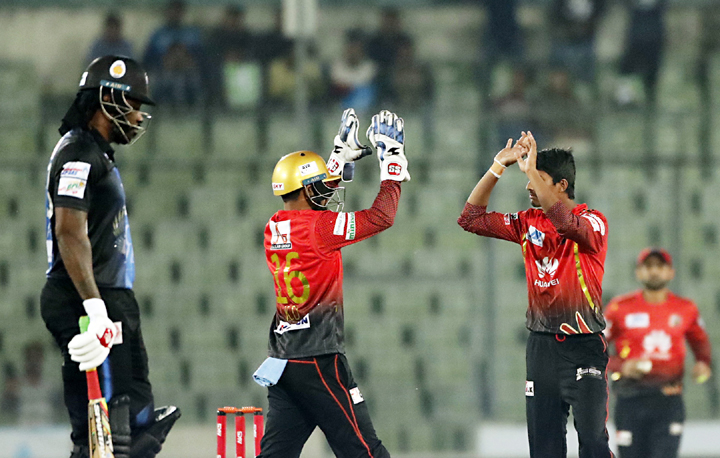 Players of Comilla Victorians celebrating after dismissal of Chris Gayle of Rangpur Riders during the Qualifier-2 match of the AKS Bangladesh Premier League (BPL) Twenty20 Cricket between Comilla Victorians and Rangpur Riders at the Sher-e-Bangla National