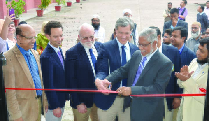 MYMENSINGH: Prof Dr. Jasimuddin Khan, Acting VC of Bangladesh Agricultural University (BAU) and Dr Alex Winter-Nelson, Director, ADM Institute for the Prevention of Posthervast Loss, University of Illinois at Urbana-Campaign in USA inaugurating Advanced
