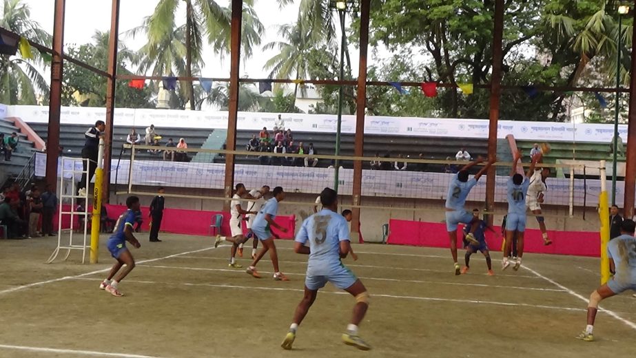 A moment of the match of the Shahjalal Islami Bank Limited Victory Day Volleyball Competition between Bangladesh Air Force and Bangladesh Navy at Volleyball Stadium on Sunday.