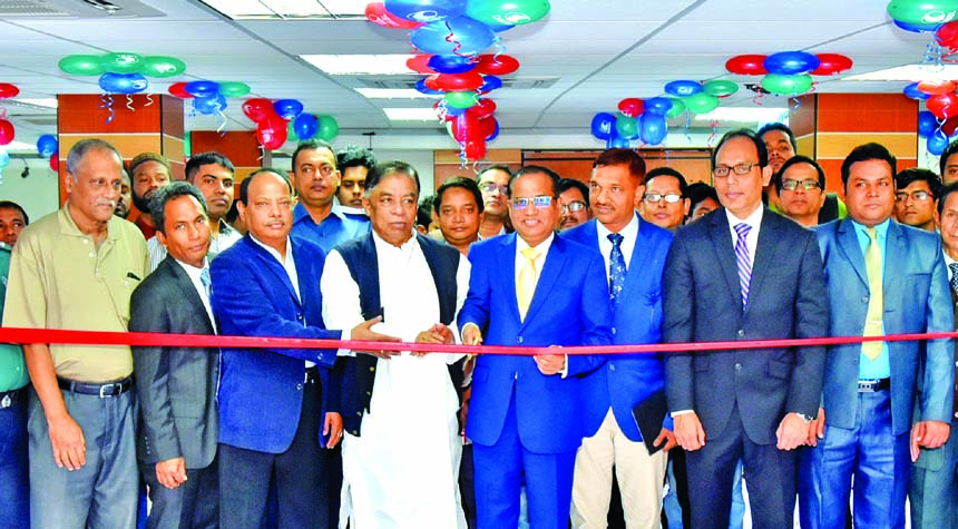 Abul Kashem Md. Shirin, Managing Director of Dutch-Bangla Bank Limited, inaugurating its 175th Branch at New Market in the city on Tuesday. Senior officials of the bank were also present.