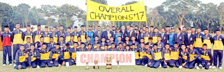 Rear Admiral M Khaled Iqbal , Chairman of Chittagong Port Authority posed for a photo session with the Champion team Robibdra House of Inter- College Annual Sports Competition of Faujdarhat Cadet College at Chittgaong on Tuesday.