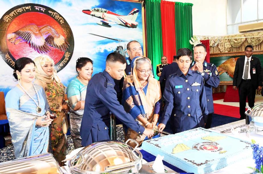 Prime Minister Sheikh Hasina cutting cake at the President Parade-2017 at the Parade Ground of Bangladesh Air Force Academy in Jessore on Sunday. BSS photo