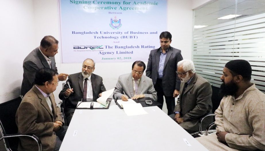 Prof Md. Abu Saleh, Vice-Chancellor, Bangladesh University of Business and Technology and Sayed Javed Ahmed, Chief Executive Officer of Bangladesh Rating Agency Ltd signing a Memorandum of Understanding in the city on Tuesday.