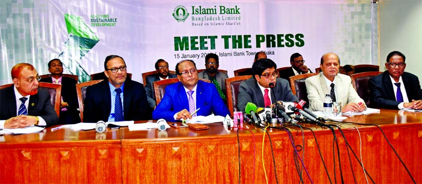 Islami Bank Bangladesh Limited organizes a press conference to express its business performance of 2017 at its head office in the city on Monday. Arastoo Khan, Chairman, Md. Abdul Hamid Miah, Managing Director, Major General (Retd.) Engr. Abdul Matin, EC