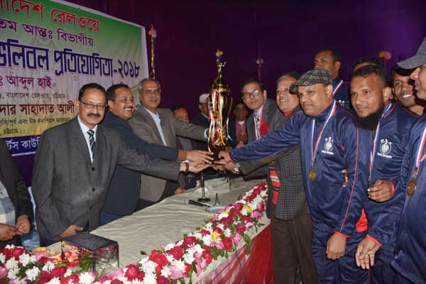 Md. Miah Jahan, Chief Transport officer of Bangladesh Railway (East) handed over champion trophy on 23rd Inter Divisional Badminton and Volleyball competition held on Thursday at Gymnasium Hall at CJKS .