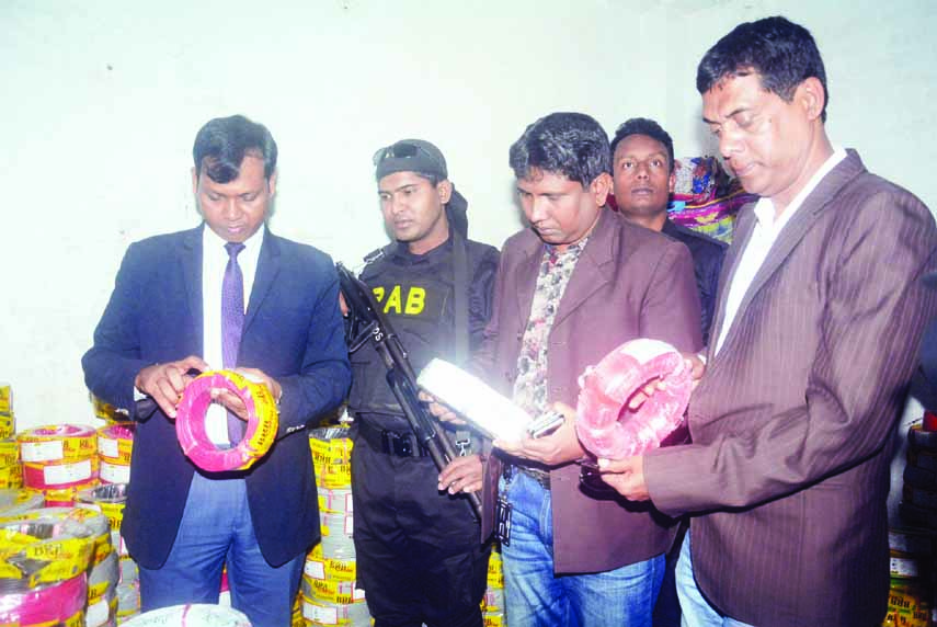 Mobile Court of RAB seized huge fake cables from a fake BRB cables making factory by conducting raid at a building in the city's Nababpur area on Monday.