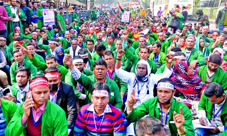 Community Health Care providers continue hunger strike for the 3rd day for nationalisation of their services in front of Jatiya Press Club on Monday.