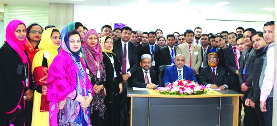 Syed Habib Hasnat, AMD of First Security Islami Bank Limited, poses with the participants of a workshop on 'Prevention of Money Laundering and Terrorist Financing' at the bank's Chittagong Regional Training Institute on Thursday. Md. Wahidur Rahman, He