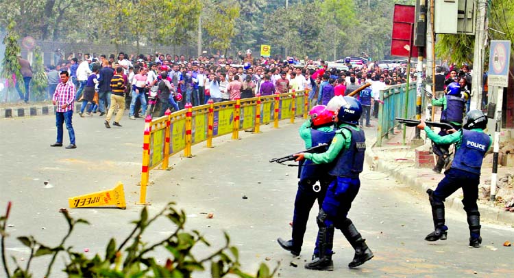 Police on action against agitating BNP supporters at the city's Kakrail point when party Chief Khaleda Zia was on way to Makeshift Court at Bakshibazar in the old city to hear verdict on Zia Orphanage Graft case.