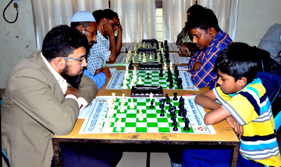 A scene from the 6th round games of Esoft Arena FIDE Rating Chess Tournament below 2000 rating at Bangladesh Chess Federation hall-room at 2nd floor of National Sports Council old building on Monday.