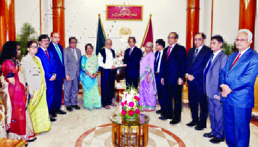 President Abdul Hamid receiving the annual report-2017 of Bangladesh Public Service Commission from its Chairman Dr Mohammad Sadik when the delegation of the commission called on President to submit the report at Bangabhaban on Tuesday. Press Wing, Bang