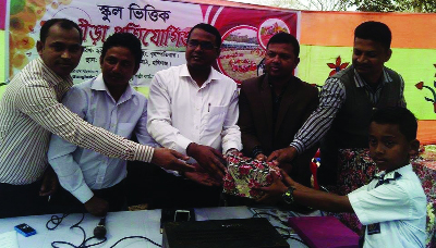 HABIGANJ: Md Jasim Uddin, UNO, Bahubali Upazila distributing prizes among the winners of Inter-School Cultural and Sports Competition as Chief Guest organised by RDRS Bangladesh on Thursday. Among others, Md Mamtajur Rahman, Samobay Officer was prese