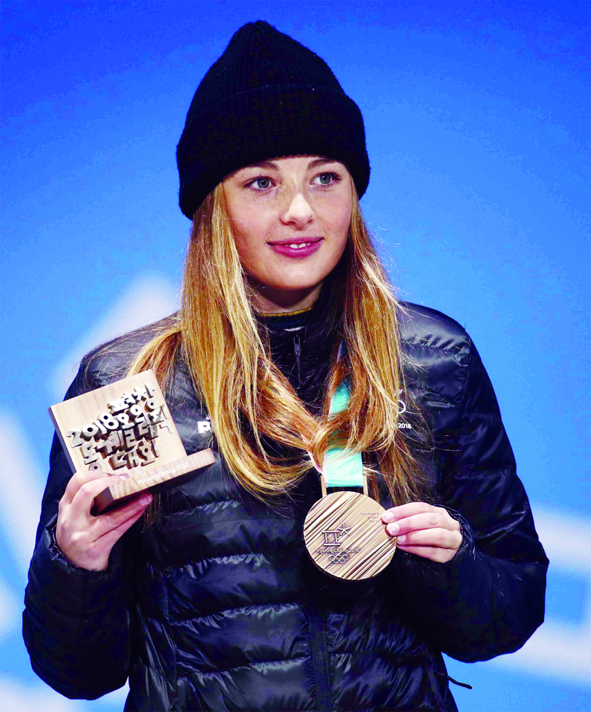 Bronze medalist in the women's Big Air snowboard Synnott Zoi Sadowski of New Zealand, poses during the medals ceremony at the 2018 Winter Olympics in Pyeongchang, South Korea on Thursday.