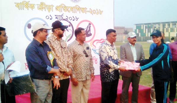 Prize giving ceremony of Annual Sports of Chittagong Port Authority was held at Shaheed Shamsuzzaman Stadium on Thursday. Chairman of Chittagong Port Authority Comodore Zulfikar Aziz was present as Chief Guest and distributing prizes among the winners.