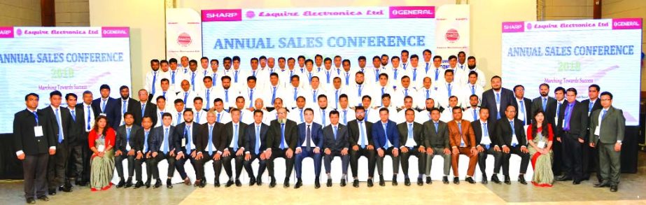 Arifur Rahman, Managing Director of Esquire Electronics Limited, (sole distributor of Japan's electronics brands SHARP, GENERAL, MITSUBISHI) poses with participants of its Annual Sales Conference-2018 at a hotel in Cox's Bazar recently. High officials o