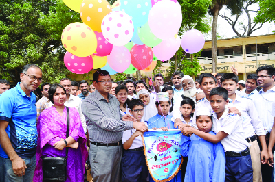 BOGRA: Md Nur-e- Alam Siddiki, DC, Bogra inaugurating the 39th Science and Technology Fair at Zilla School Hall Room organised by District Administration on Friday.