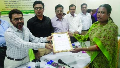 BHALUKA (Mymensingh): Primary teachers of Bhaluka Upazila greeting Primary Education Officer Md Shahid uz- Zaman at the farewell programme as he was appointed District Assistant Education Officer in Jamalpur recently.