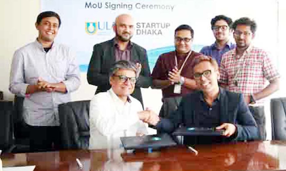 Prof Imran Rahman, Special Advisor to the Board of Trustees of ULAB and Mustafizur Rahman, Founder and CEO, Startup Dhaka shaking hands after signing a MoU at ULAB Campus A Building at Dhanmondi in the capital on last Monday.