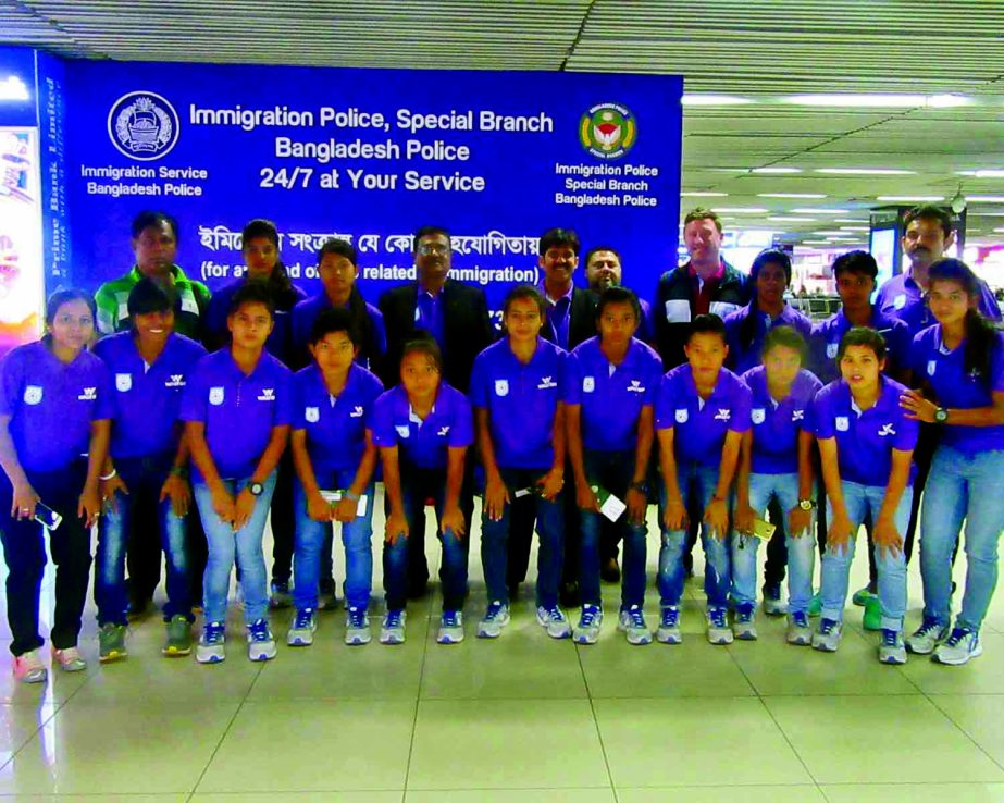 The Thailand-bound Bangladesh Women's Futsal Contingent pose for a photo session at the Shahjalal International Airport on Monday.