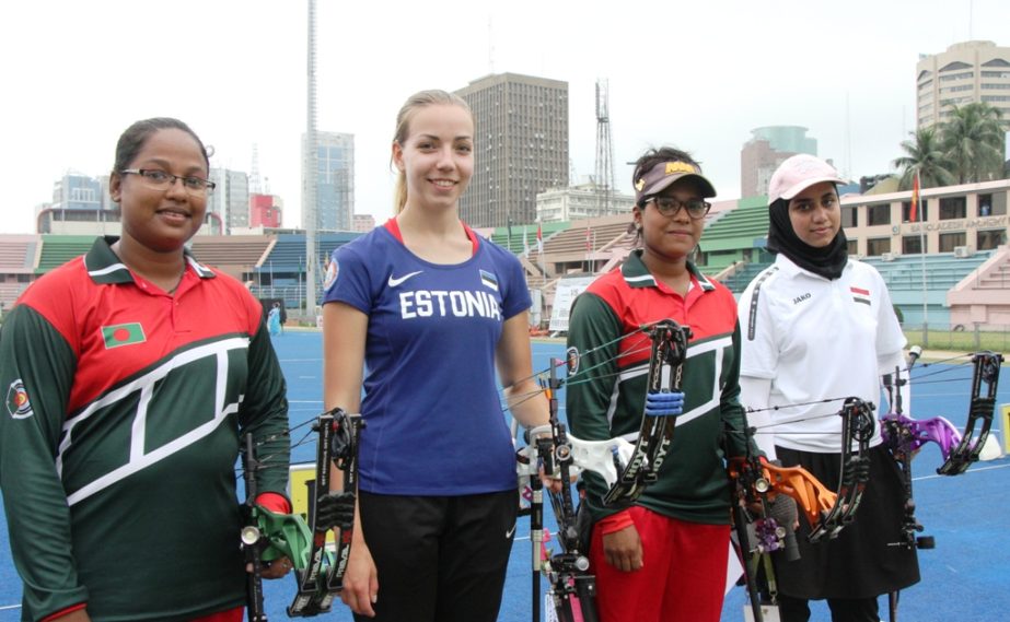 Compound Women Semi finalist (L-R): Ruksana, Hoim Emily, Bonna and Fatima pose for photo at the Bangabandhu National Stadium on Monday.