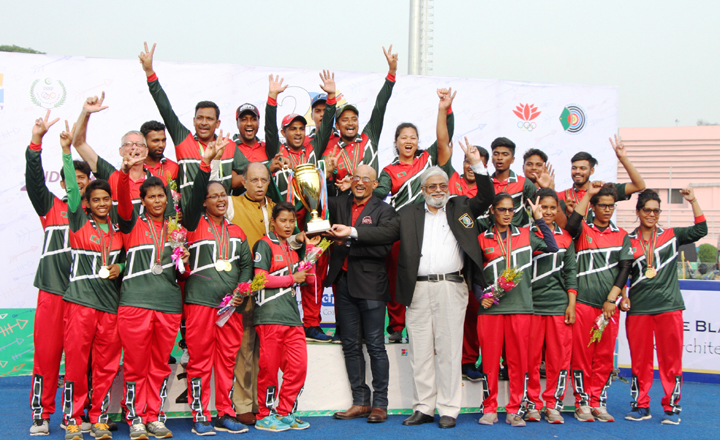 Members of Bangladesh Archery team, the champions of the 2nd ISSF International Solidarity Archery Championship with the chief guest Deputy Minister for Youth and Sports Arif Khan Joy, MP and the officials of Bangladesh Archery Federation pose for a photo