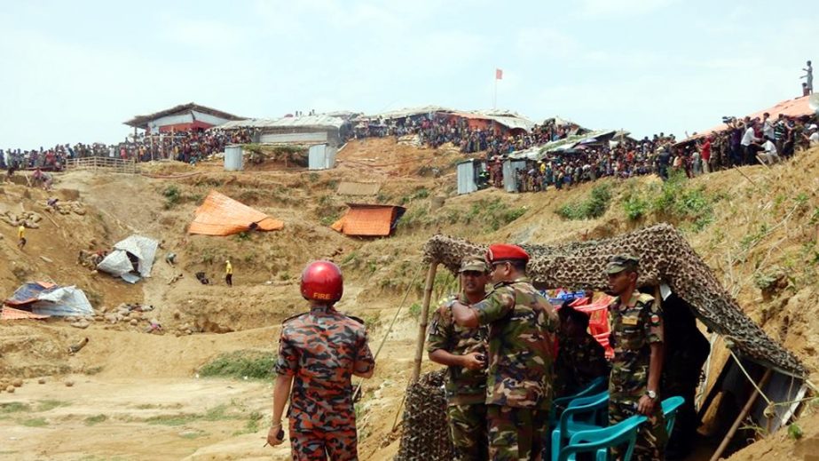 Bangladesh Army conducting disaster training at Balukhali Rohingyas Camp on Saturday.