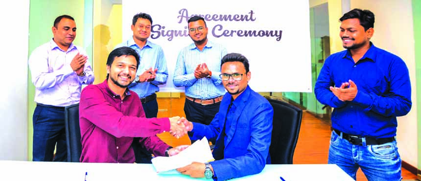 An agreement signing ceremony between Asian Motorbike Ltd, a sole distributor of Japanese brand Kawasaki Motorcycle in Bangladesh and Business Brains Ltd, a marketing agency was held recently in Dhaka. Arman Rashid, Director, Rofiqul Islam, General Manage