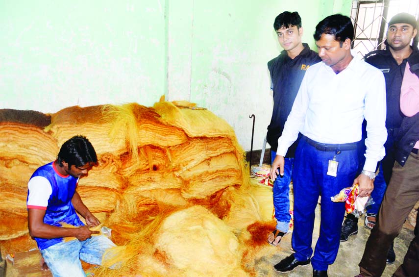 Huge quantity of substandard Vermicellis were seized by a Mobile Court of RAB from city's Chhoto Katara area and realised Tk13 lakh as fine in a drive conducted on Saturday.