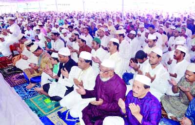 BARISHAL: The main Eid-ul- Fitr congregation was held at Barishal Eidgah on Saturday.