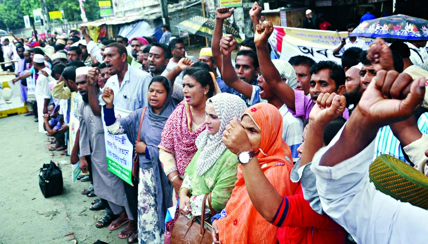 Shikshak-Karmachari Federation of Non-MPO Educational Institutions staged a sit-in for the tenth consecutive day in front of the Jatiya Press Club on Tuesday with a call to enlist non-MPO institutions under MPO.