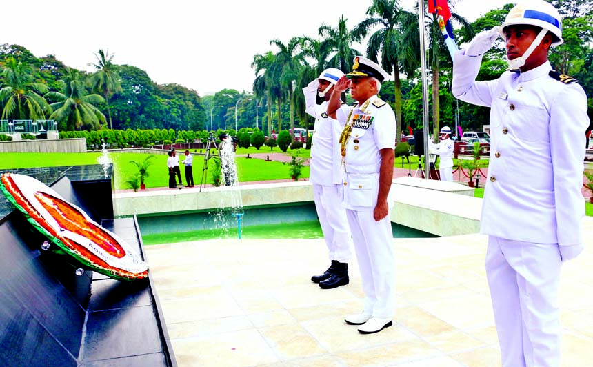 Indian Navy Chief Admiral Sunil Lanba paid tributes to armed forces martyrs by placing floral wreaths at the Sikha Anirban (Eternal Flame) at Dhaka Cantonment on Monday. ISPR photo