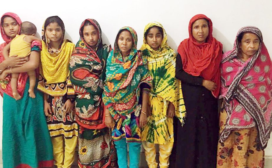 Police arrested seven female members of robbers from New Market and Imam Nagar areas in the Port City on Friday.