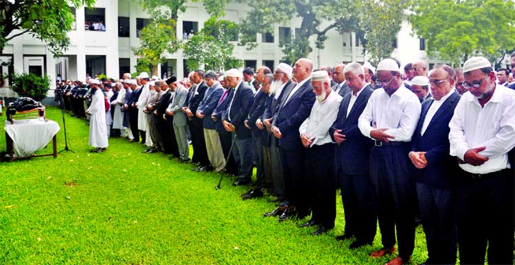 The Namaz-e-Janaza of former Attorney General Barrister K S Nabi was held on the Supreme Court premises after Zohr prayers on Monday. Among others, Chief Justice Syed Mahmud Hossain, Barrister Mainul Hosein, senior lawyers and politicians took part in the