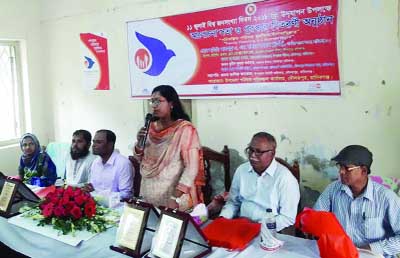 MANIKGANJ: Kaniz Fatima, UNO, Daulatpur Upazila speaking at a discussion meeting on the occasion of the World Population Day organised by Daulatpur Upazila Family Planning Office on Wednesday.