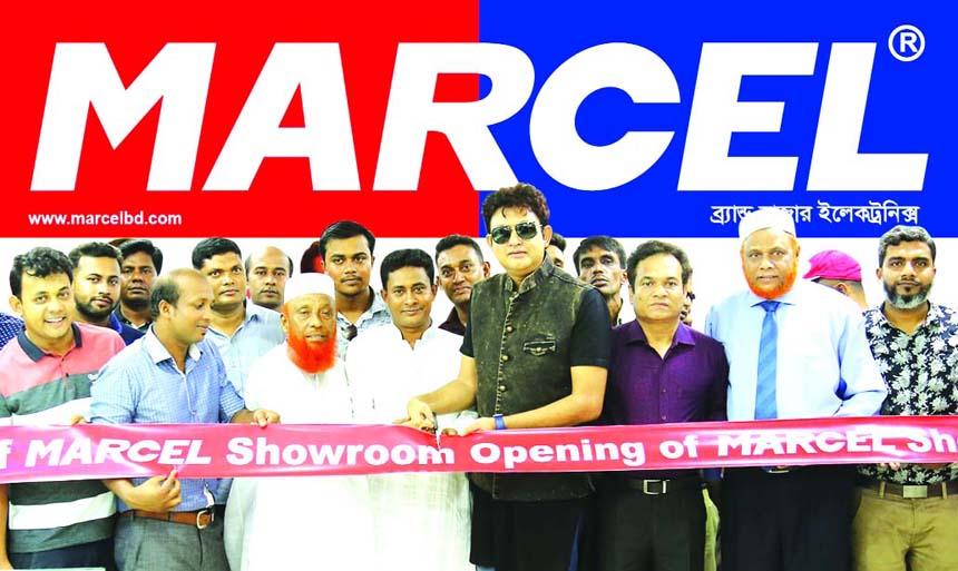 Marcel Brand Ambassador and famous film actor Amin Khan inaugurating the Exclusive Marcel showroom Brand Bazar Electronics. Mominul Islam Baker, President, Municipal Awami League Sonaimuri, Abu Sayem, Municipal Convener, Volunteer Sonaimuri, Executive Dir