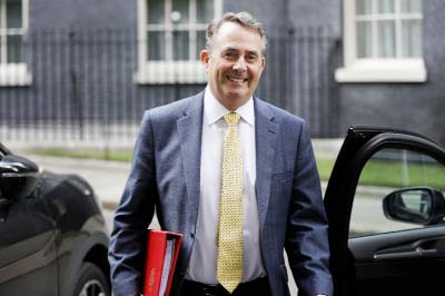 Britain's International Trade Secretary Liam Fox says that the chances of a no-deal Brexit were now "60-40"""