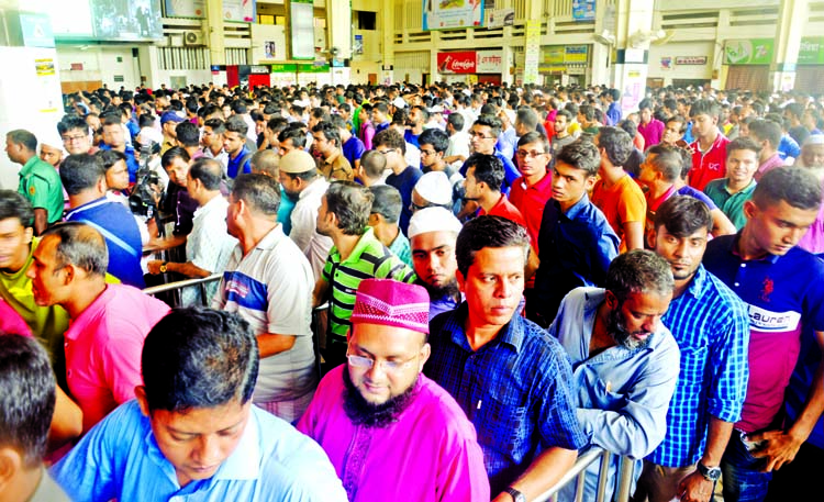 Hundreds of people thronged the Kamalapur Railway Station counters to collect advance tickets that begins selling on first day from Wednesday for Eid-ul-Azha celebration with their near and dear ones.