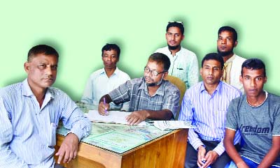 JAMALPUR: Melandah Reporters' Unity arranged a protest meeting condemning countrywide assault of journalist on Sunday.