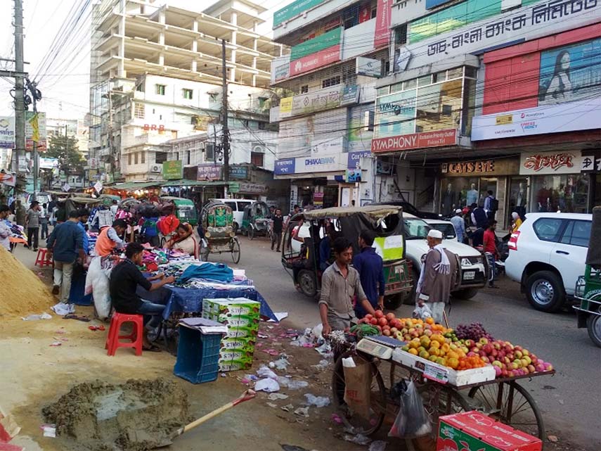 Most of the roads and footpaths in the Port City have been illegally occupied by influentialsa. This snap was taken yesterday.