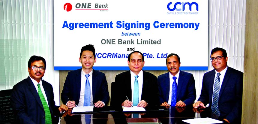 M Fakhrul Alam, Managing Director of ONE Bank Limited and Derek ONG of CCR Manager sign an agreement to use of web-based platform of Singapore Company for Trade Finance Assets, bill discounting and other trade related services in an efficient manner recen