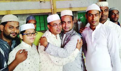 BANARIPARA (Barisal): Political leaders exchanging greetings after Eid prayer at Banaripara on Wednesday.