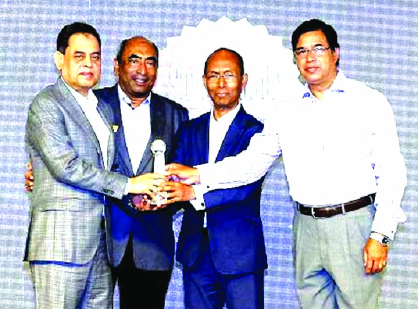 Md. Siddiqur Rahman, President of Bangladesh Garment Manufacturers and Exporters Association (BGMEA), receiving a Super Brand Award, a global media communication and research center for 2018-2020 for outstanding contribution to the country's economy from